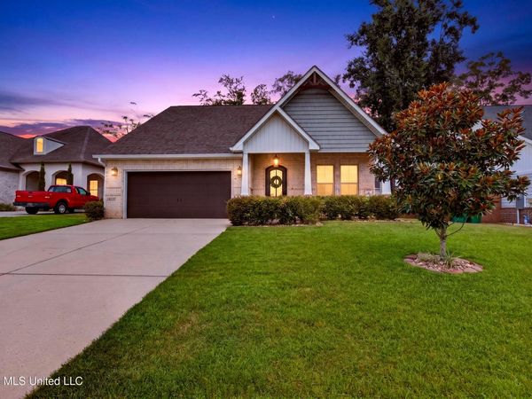 14038 Plantation Oaks Drive, Gulfport, MS 39503