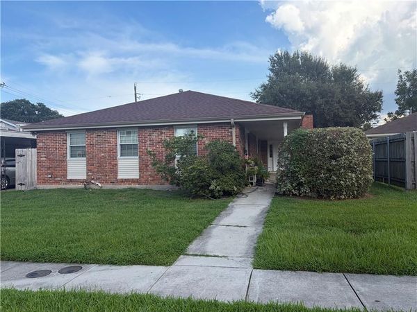 6237 CATINA Street , New Orleans, LA 70124
