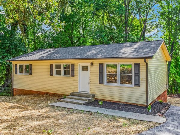 248 Harriet Lane , Statesville, NC 28625