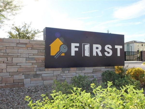 6852 Prairie Pearl Street , Las Vegas, NV 89148