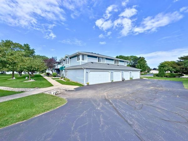 6731 Mariner DRIVE, Unit E-6, Mount Pleasant, WI 53406