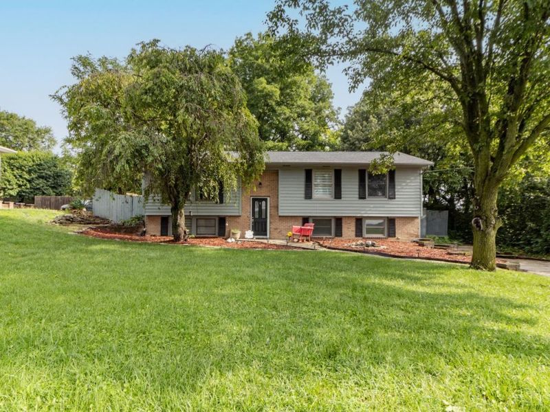 2196 Resor Road, Fairfield, OH 45014 Photo 1
