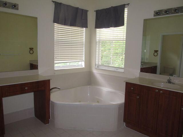 10682 Old Hammock Way, Wellington, FL 33414 Photo