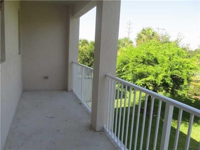 10682 Old Hammock Way, Wellington, FL 33414 Photo