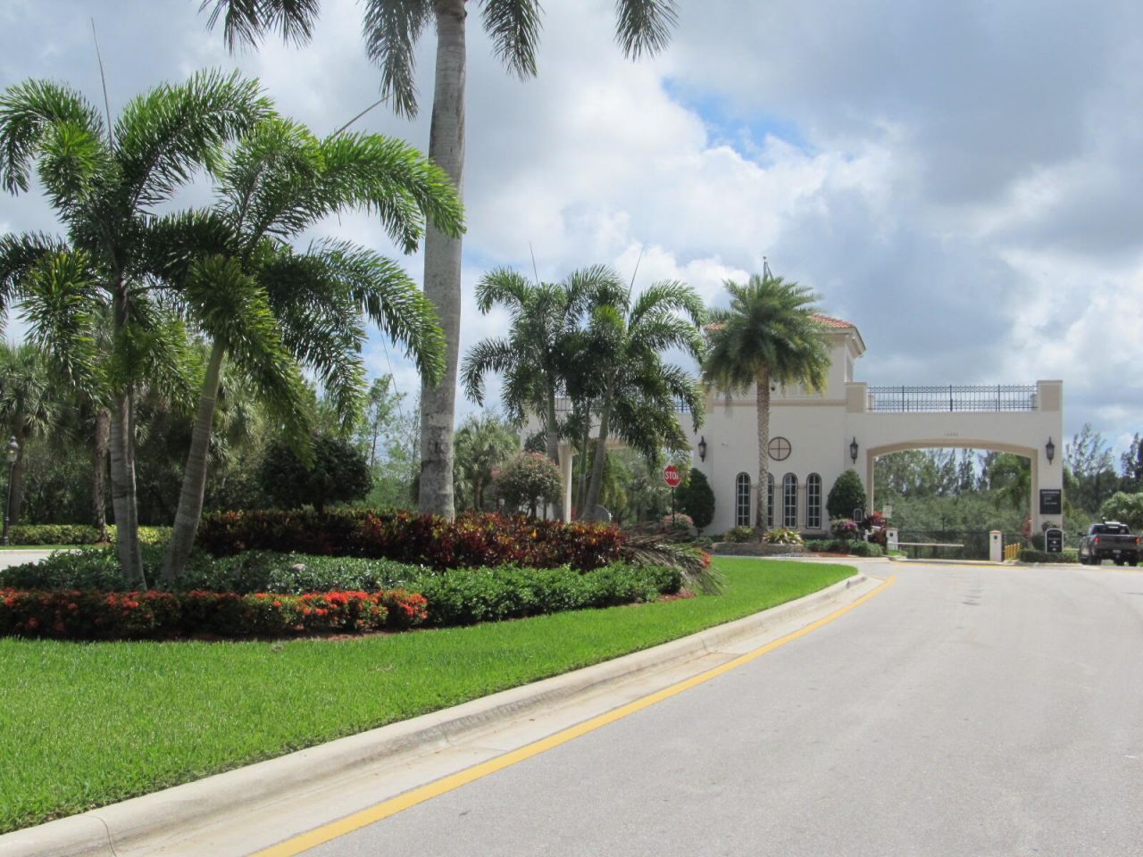 10682 Old Hammock Way, Wellington, FL 33414 Photo