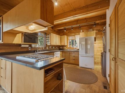 1419 Chinquapin Drive, South Lake Tahoe, CA 96150 Photo