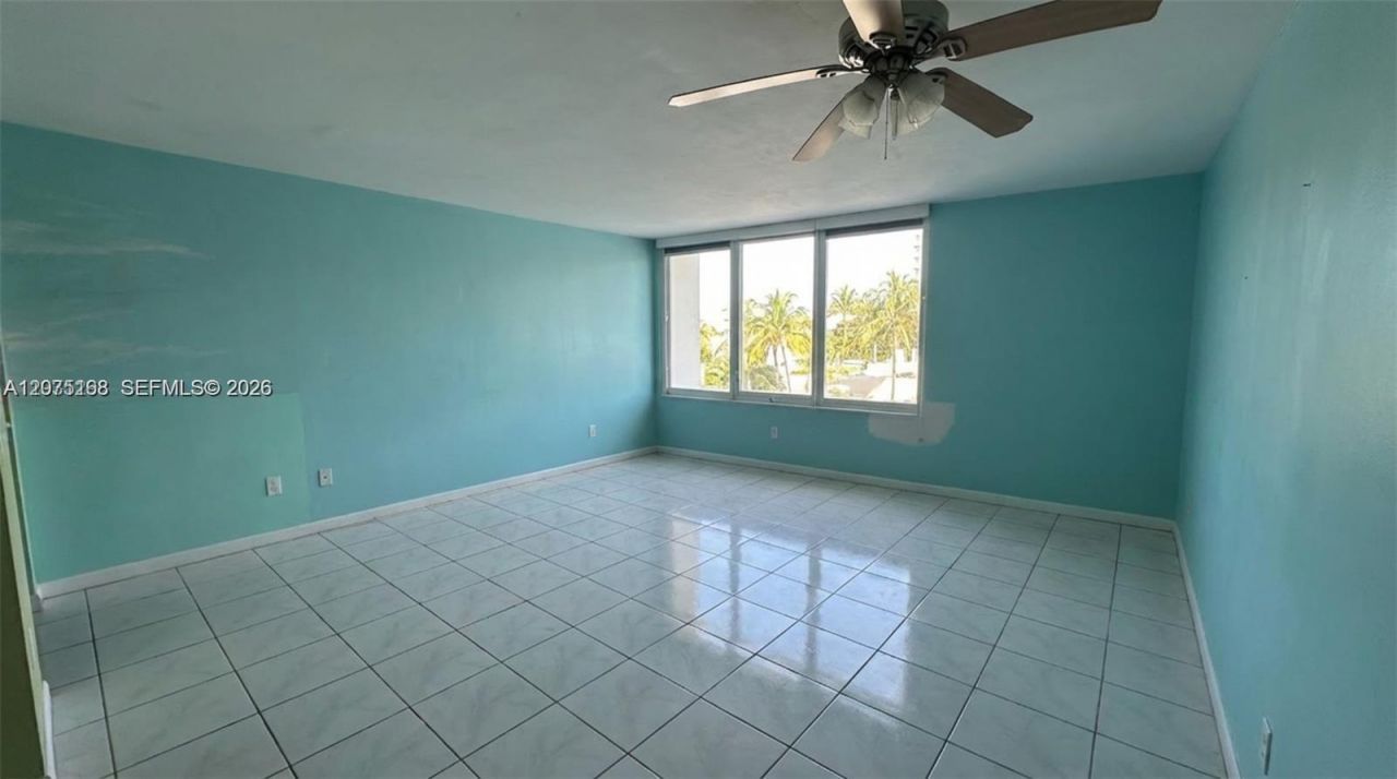 1000 West Ave , Unit 215, Miami Beach, FL 33139 Photo