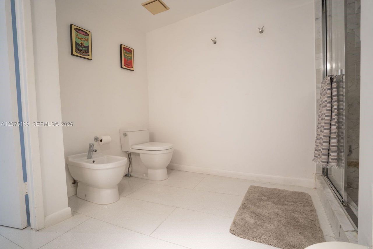 9 Island Ave , Unit 1806, Miami Beach, FL 33139 Photo