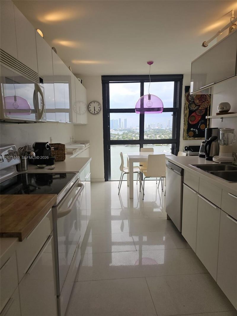 9 Island Ave , Unit 1806, Miami Beach, FL 33139 Photo