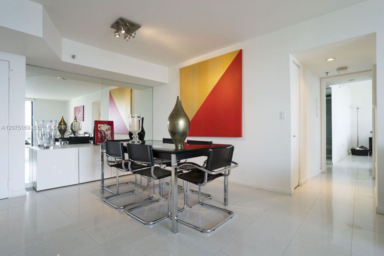 9 Island Ave , Unit 1806, Miami Beach, FL 33139 Photo