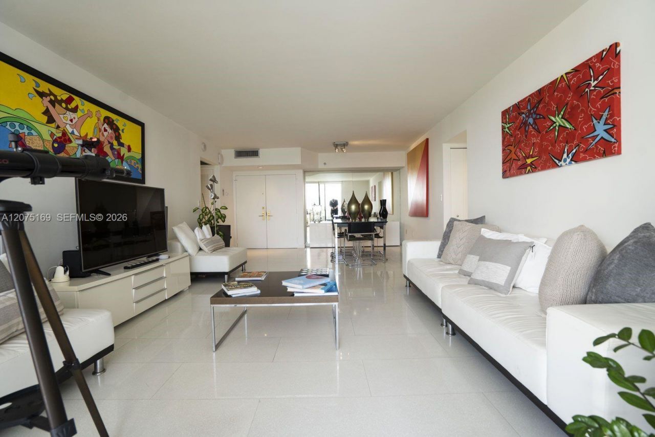 9 Island Ave , Unit 1806, Miami Beach, FL 33139 Photo