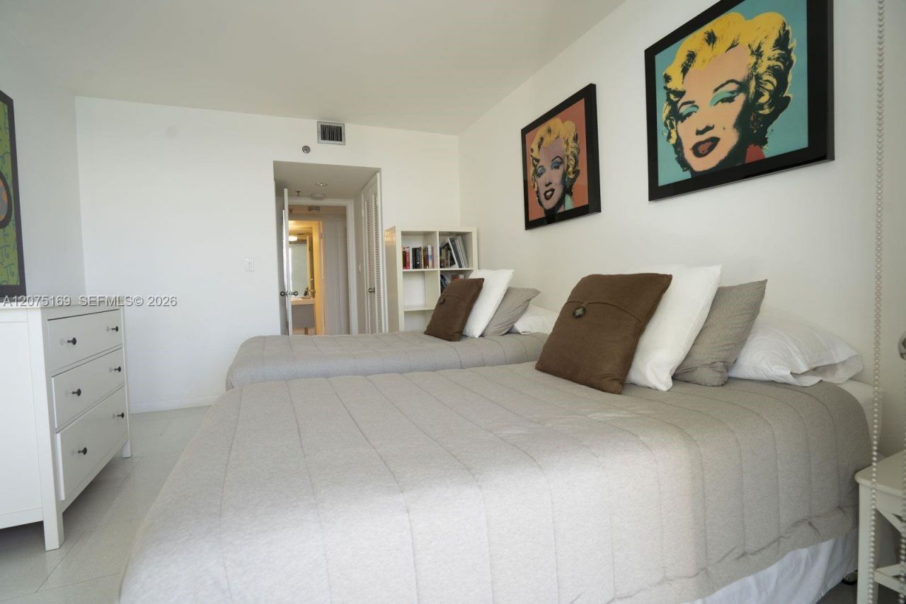 9 Island Ave , Unit 1806, Miami Beach, FL 33139 Photo