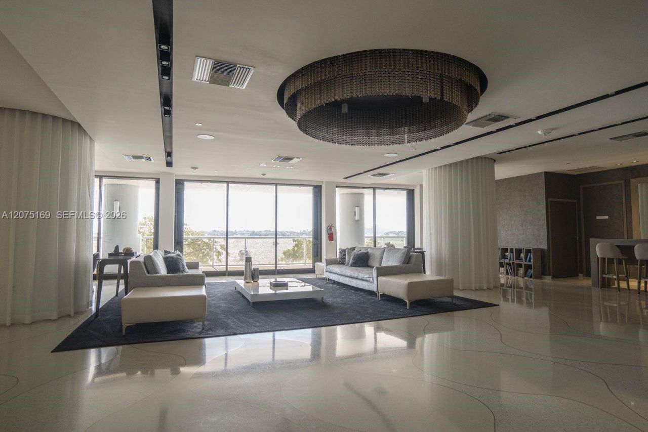 9 Island Ave , Unit 1806, Miami Beach, FL 33139 Photo