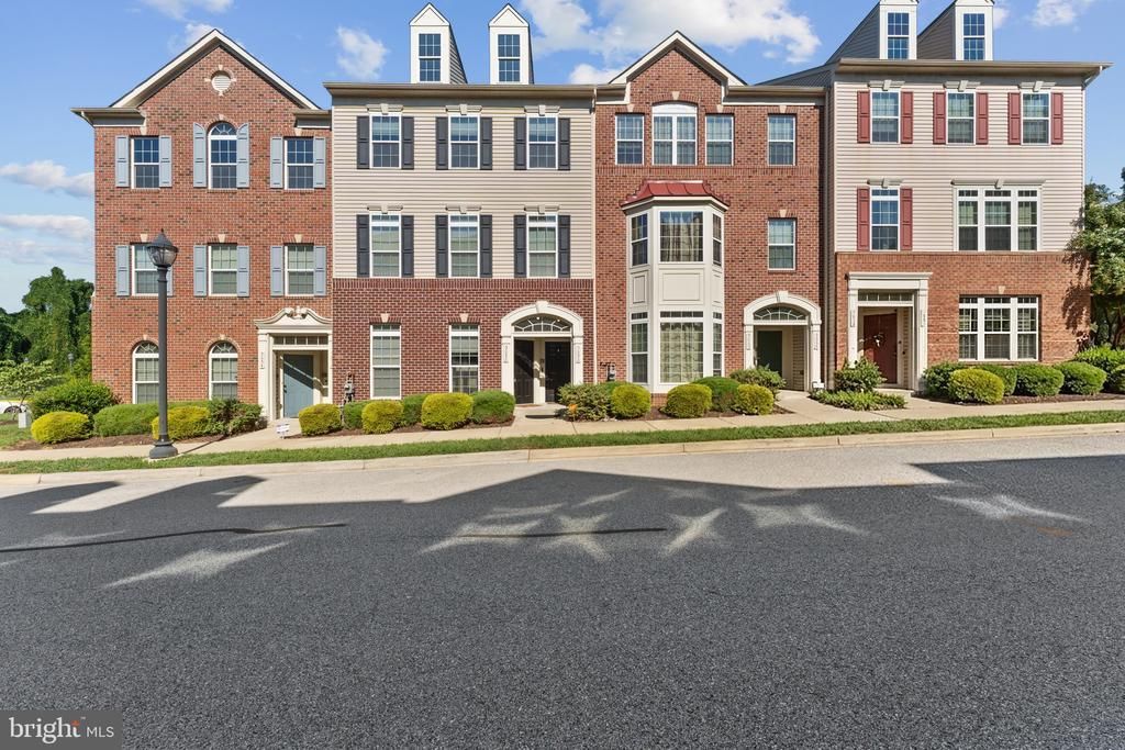 5656 VIRGINIA LANE , OXON HILL, MD 20745