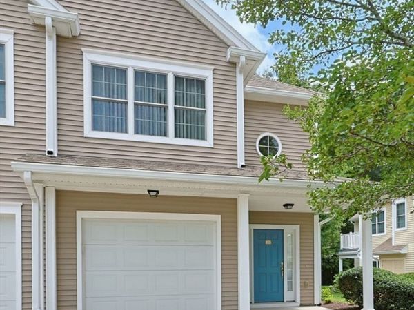 631 East St, Unit J204, Mansfield, MA 02048