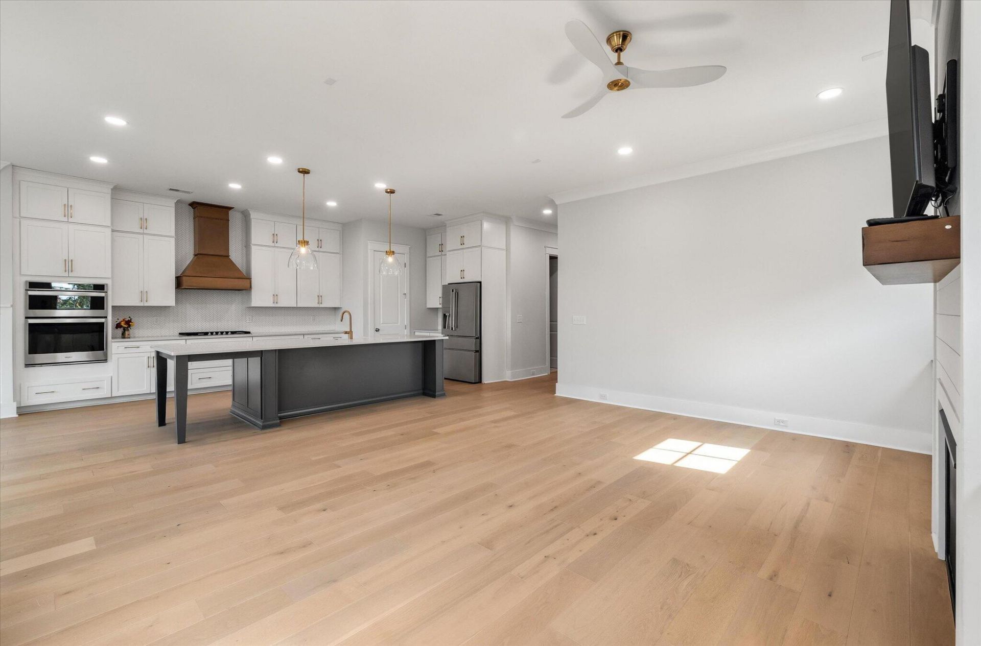2441 Rushland Landing Road Photo 32