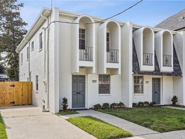 210 HYACINTH Street , Metairie, LA 70005