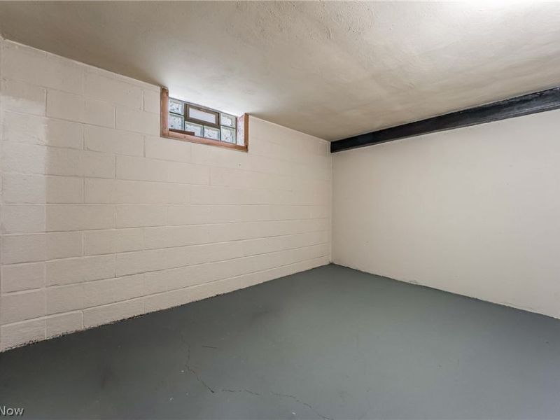 11303 Thrush Avenue, Cleveland, OH 44111 Photo 28