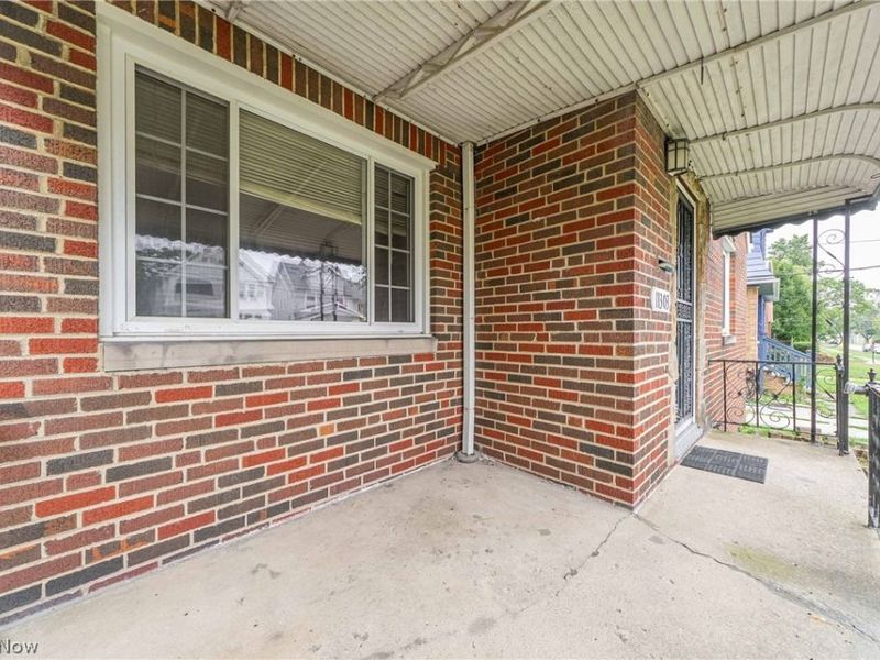 11303 Thrush Avenue, Cleveland, OH 44111 Photo 5