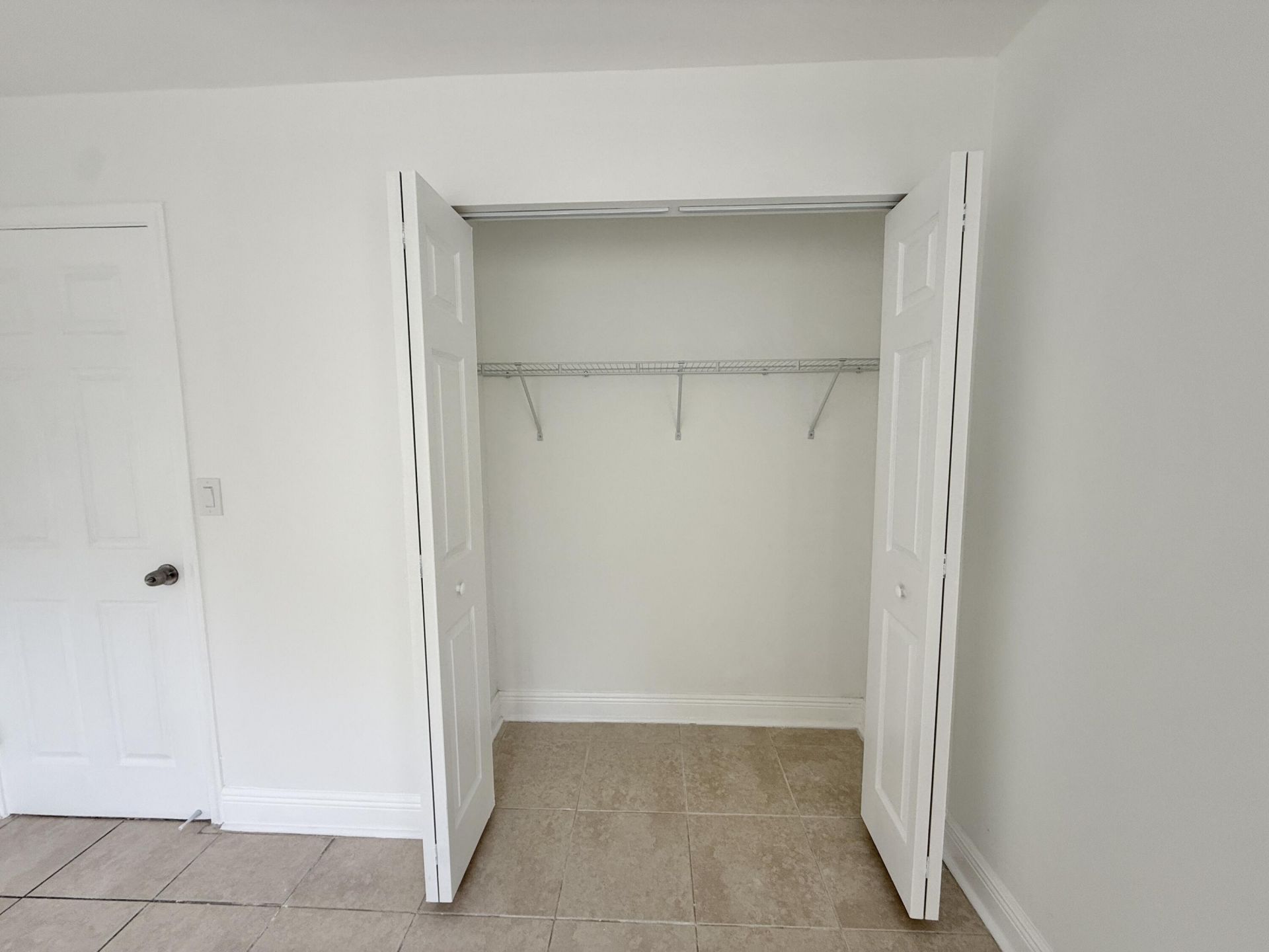 906 Foresteria Drive, Lake Park, FL 33403 Photo