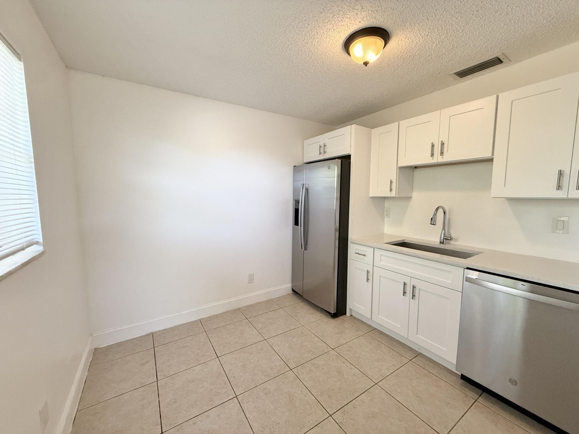 906 Foresteria Drive, Lake Park, FL 33403 Photo