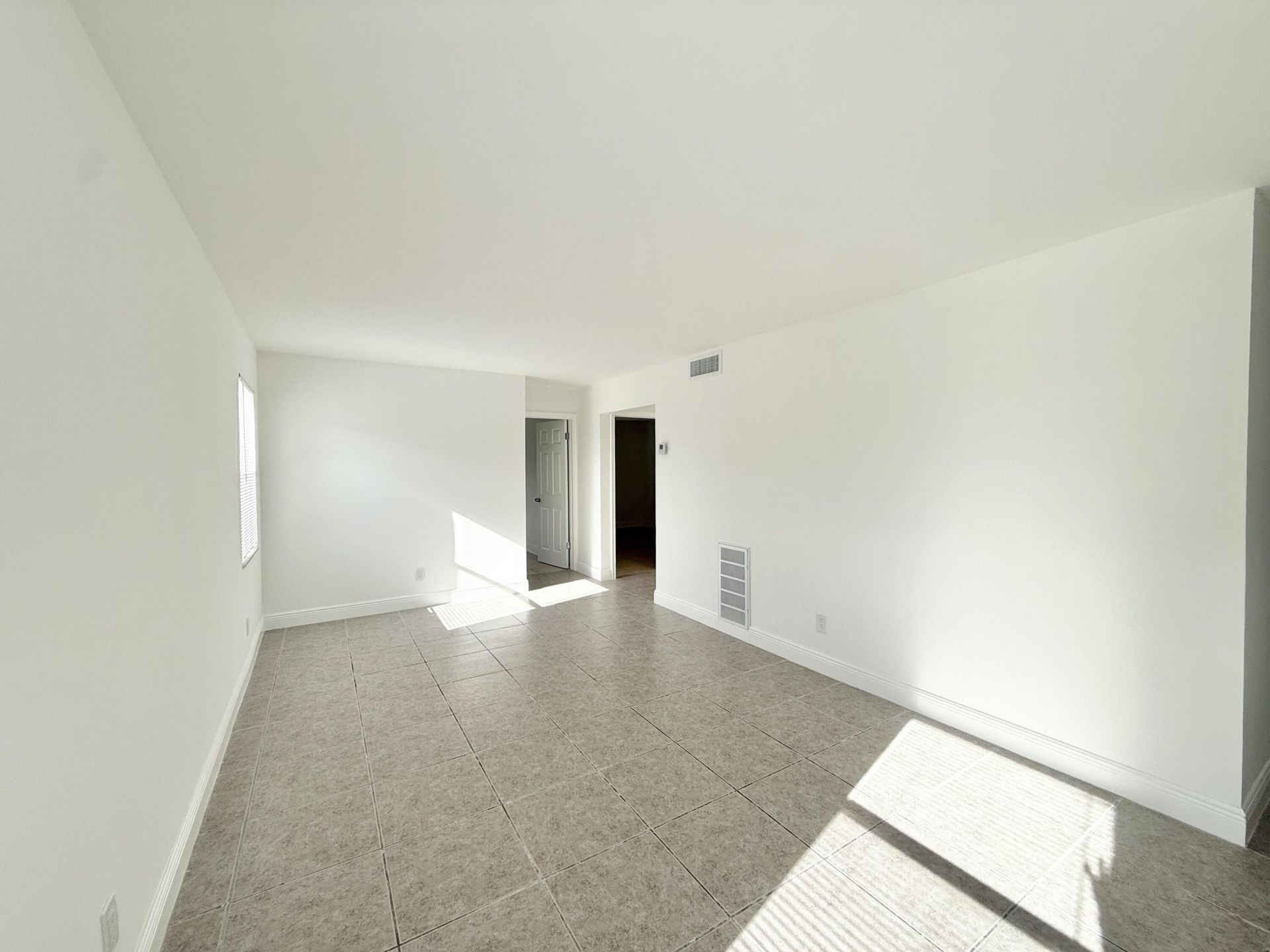 906 Foresteria Drive, Lake Park, FL 33403 Photo