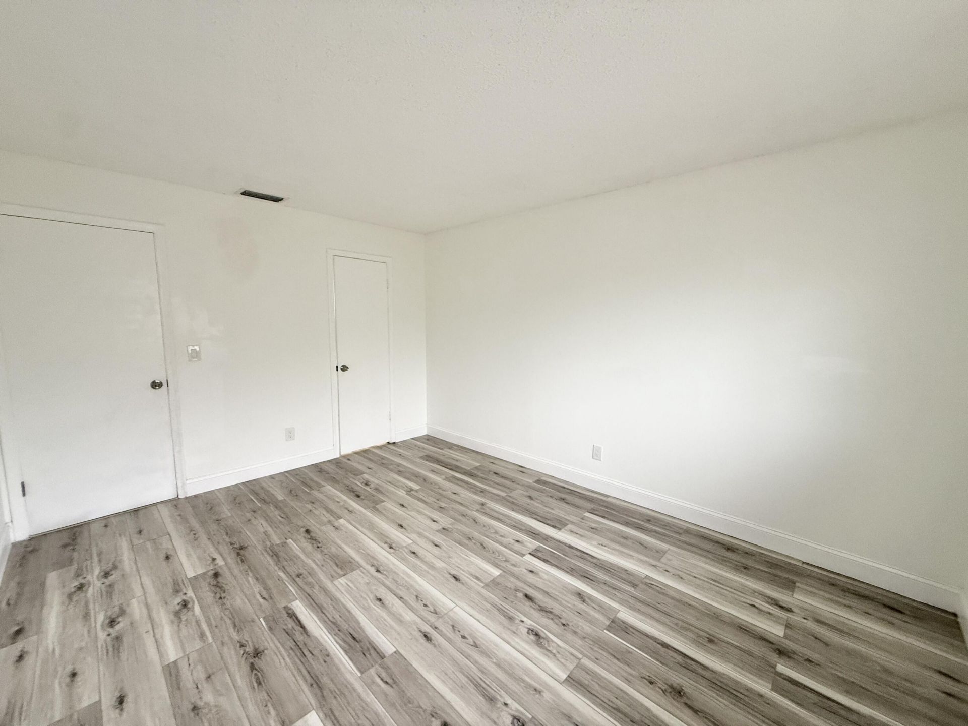 906 Foresteria Drive, Lake Park, FL 33403 Photo