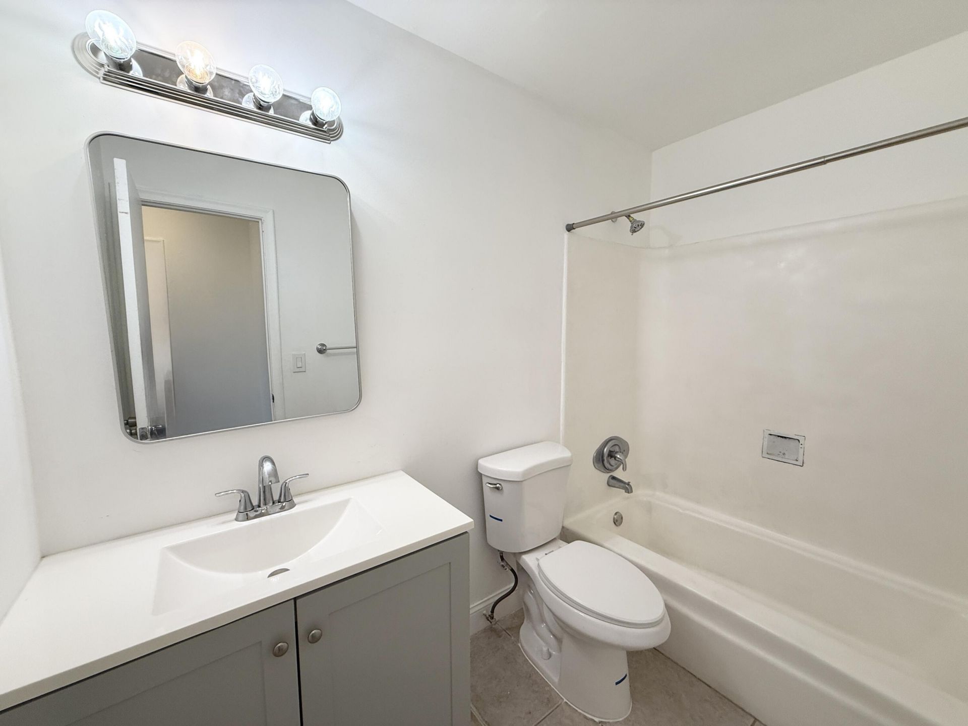 906 Foresteria Drive, Lake Park, FL 33403 Photo