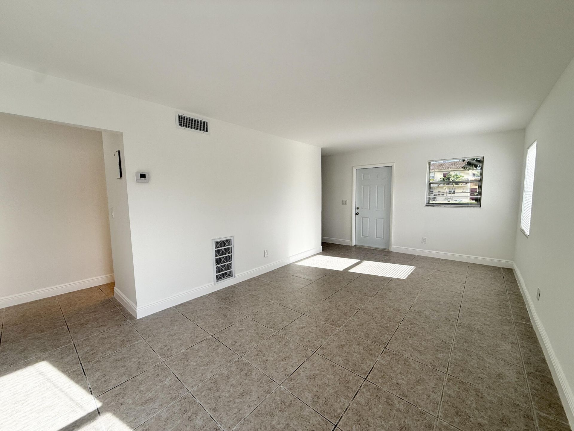 906 Foresteria Drive, Lake Park, FL 33403 Photo