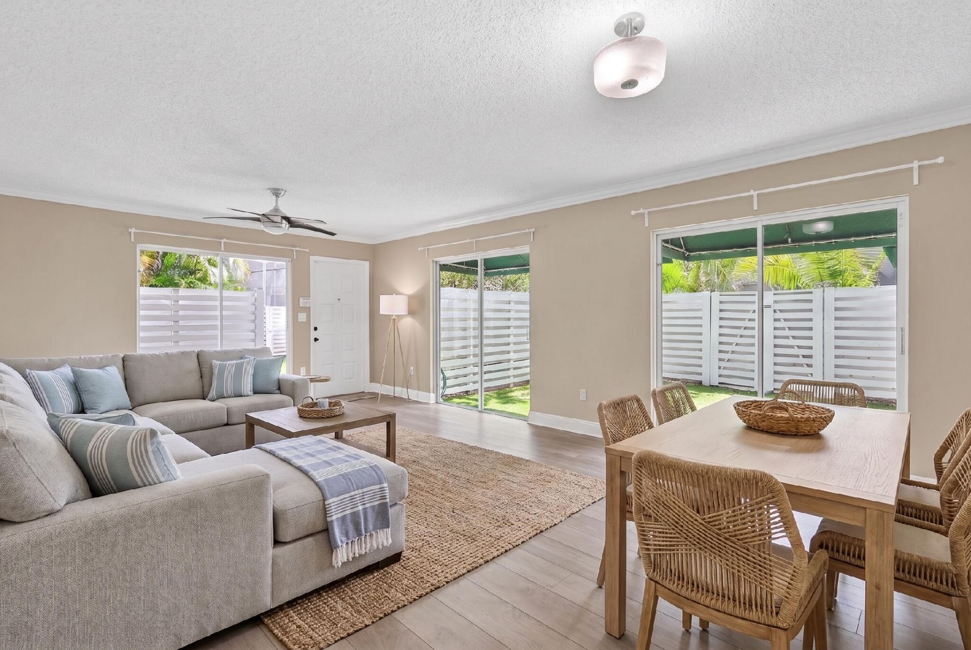544 NW 98th Avenue, Plantation, FL 33324 Photo
