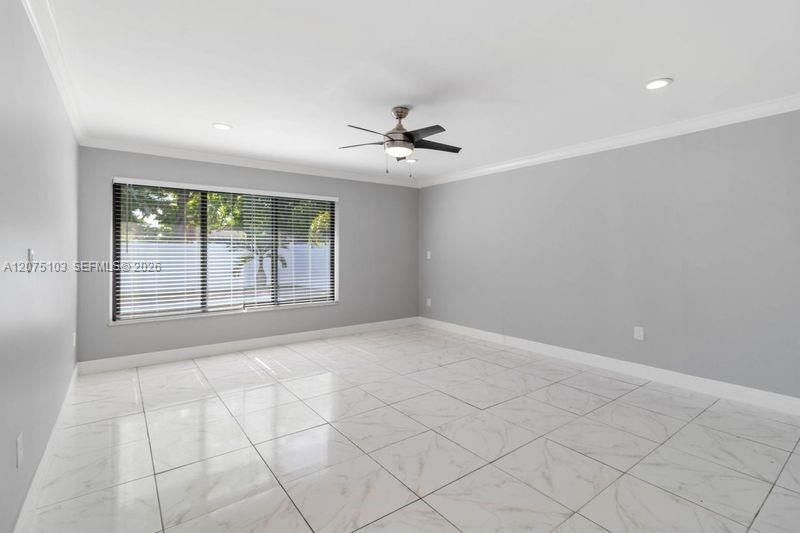 913 SW 49th Ave, Plantation, FL 33317 Photo