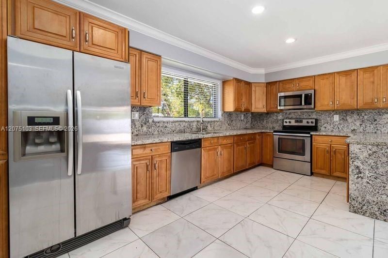 913 SW 49th Ave, Plantation, FL 33317 Photo