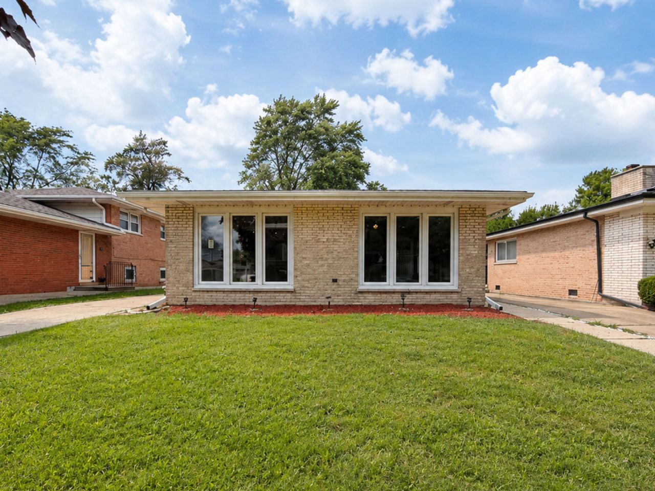 14446 Dante Avenue, Dolton, IL 60419 Main Photo