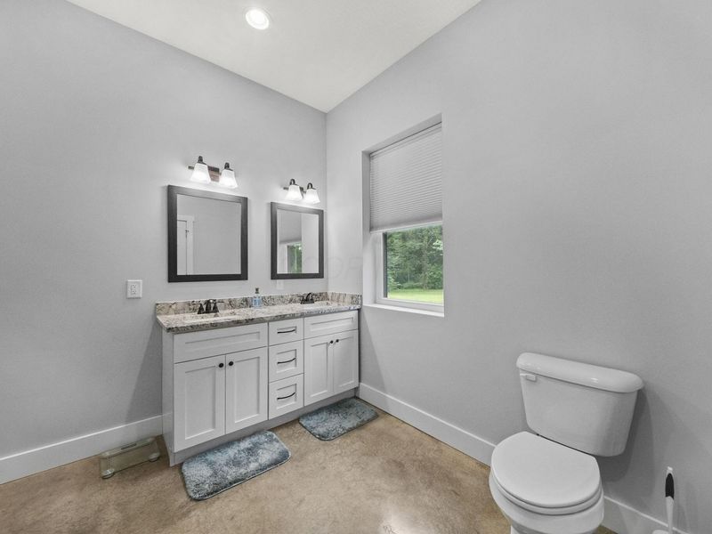 11691 Cherry Lane NW, Baltimore, OH 43105 Photo 23