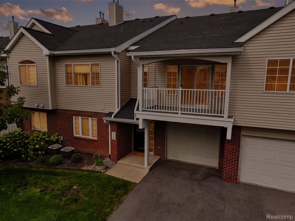23006 Fairlane Boulevard, Woodhaven, Mi 48183