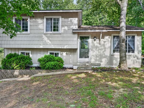 2350 Indian Road, Oregon Township, Mi 48446