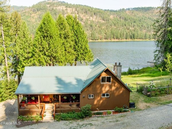 257 Turkey Hollow , Sagle, ID 83860