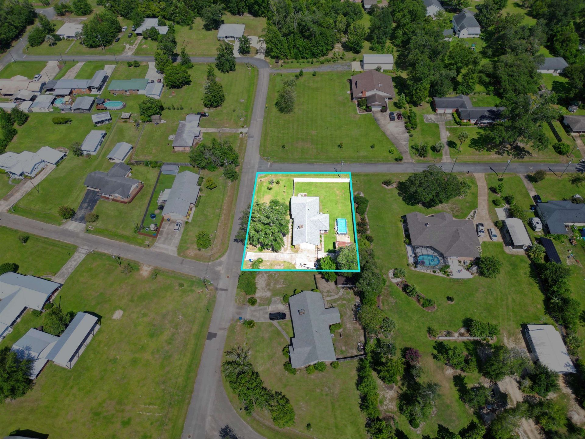 20315 SW Sherry Avenue , Blountstown, FL 32424 Photo