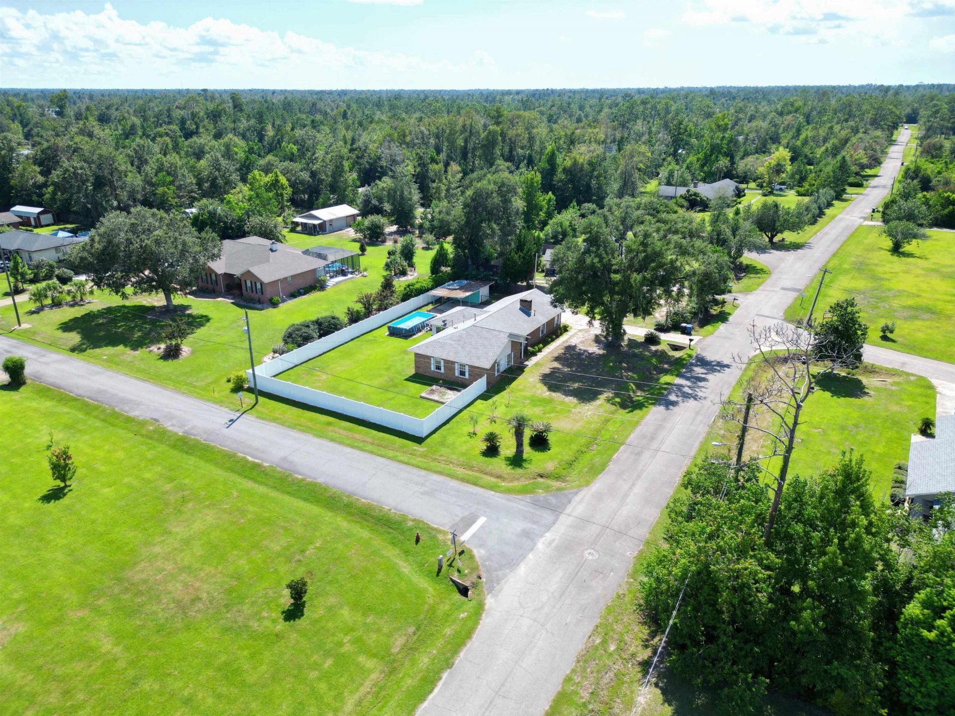 20315 SW Sherry Avenue , Blountstown, FL 32424 Photo