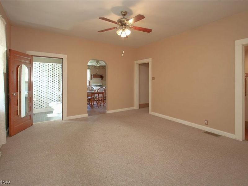 144 Oakview Avenue, Struthers, OH 44471 Photo 7