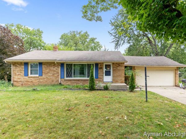 4248 Curwood Avenue SE, Grand Rapids, MI 49508