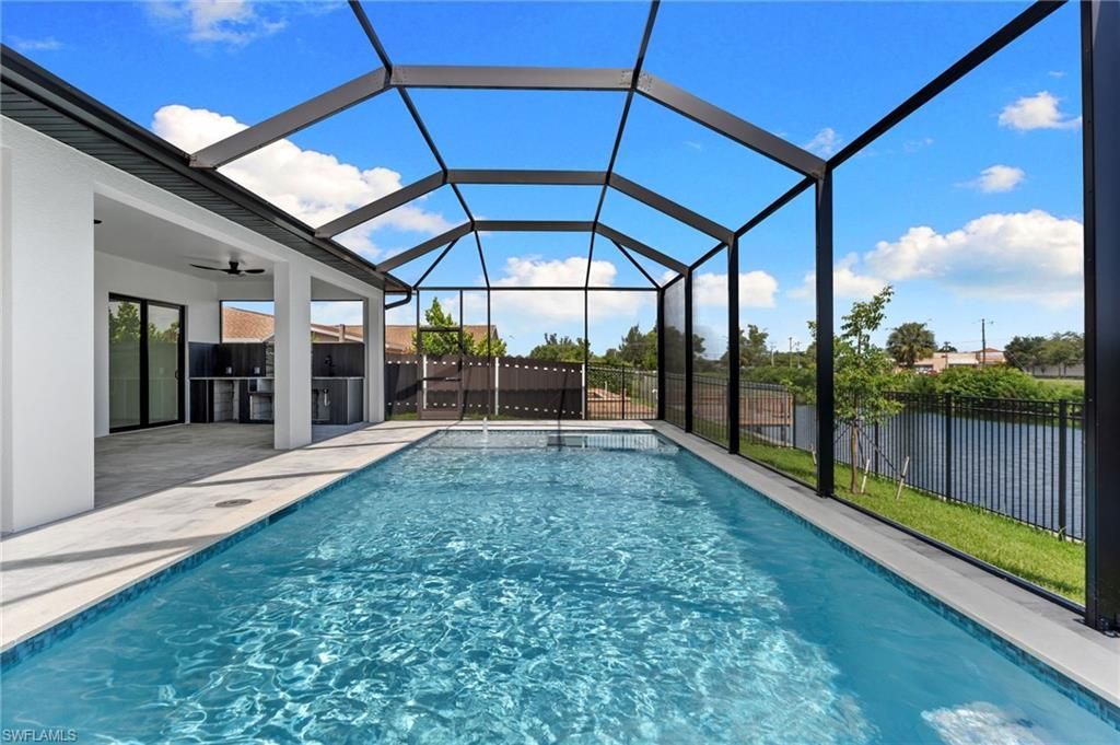 1516 NE 2nd Ter , Cape Coral, FL 33909 Photo