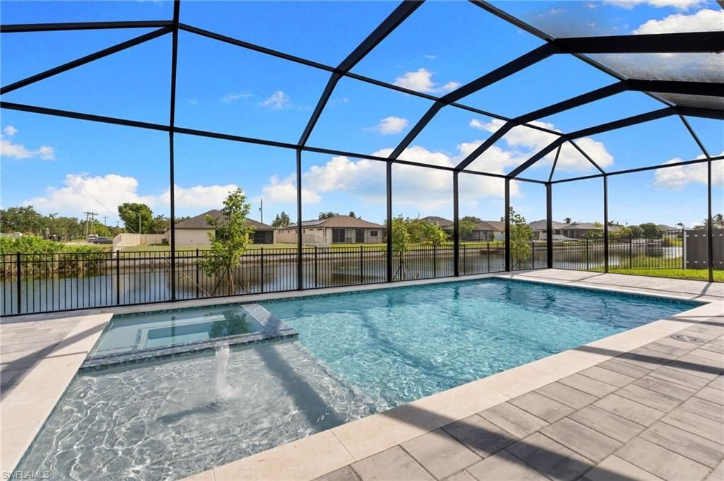 1516 NE 2nd Ter , Cape Coral, FL 33909 Photo