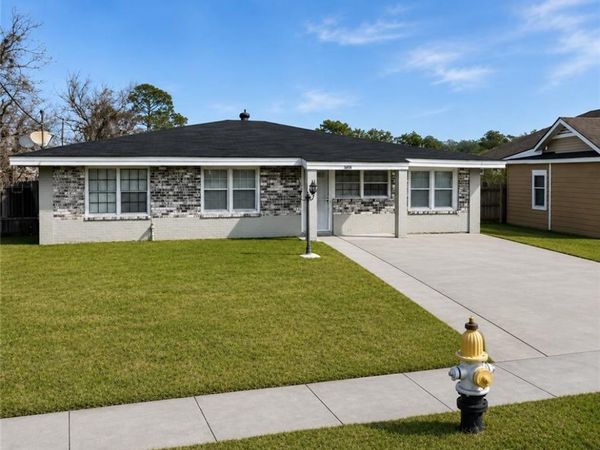 4943 NIGHTHART Street, New Orleans, LA 70127
