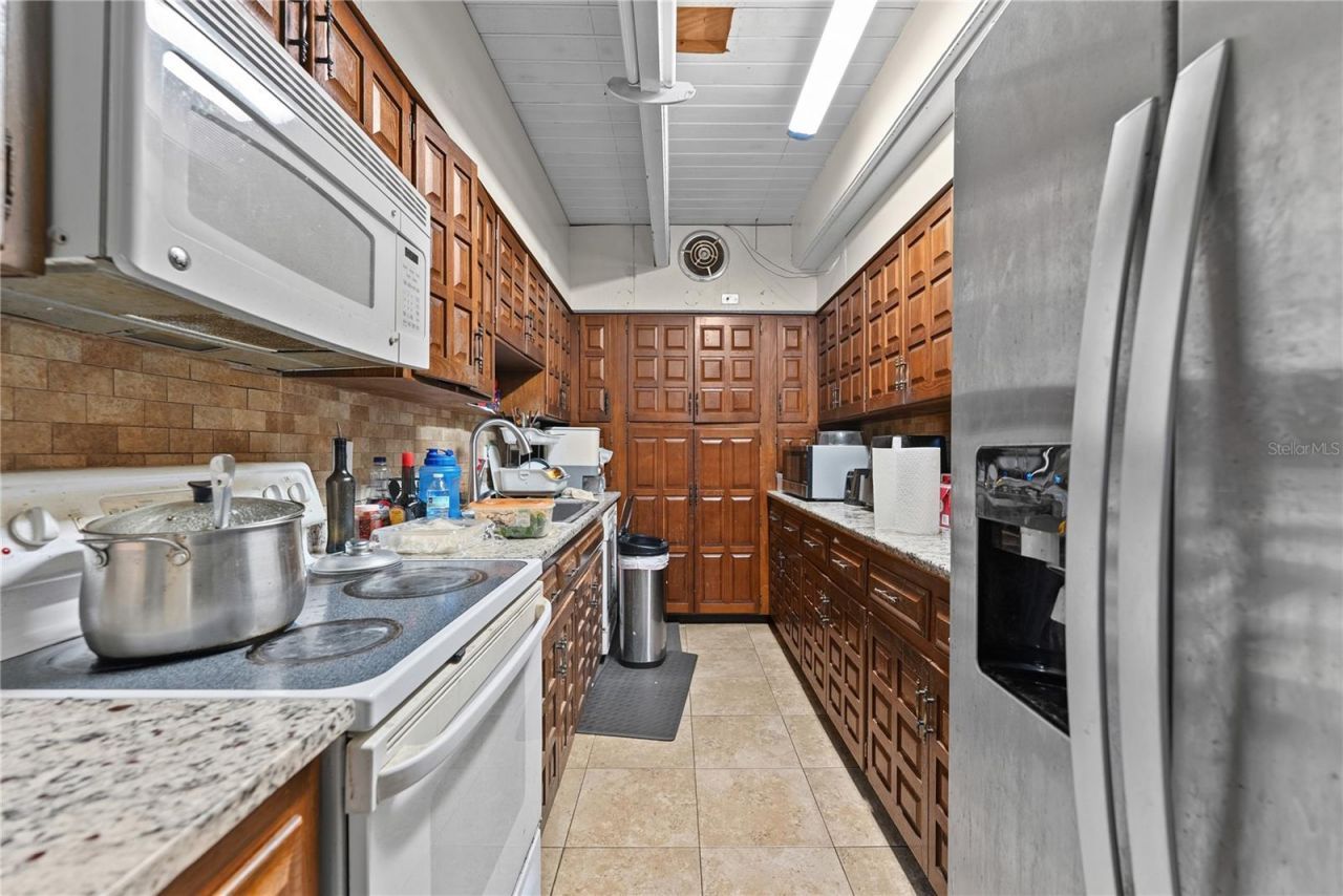 8414 N Grady Avenue, Tampa, FL 33614 Photo