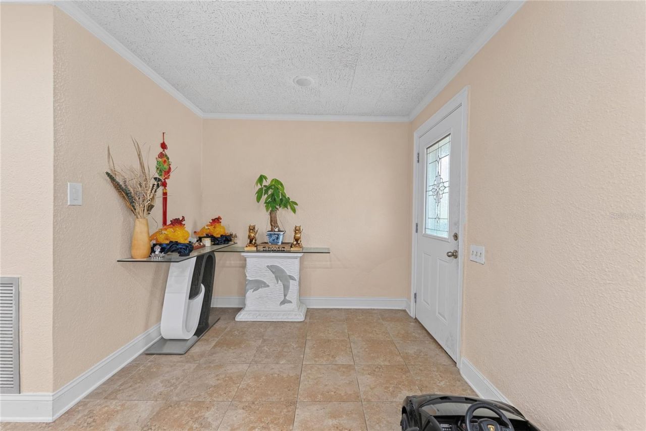 8414 N Grady Avenue, Tampa, FL 33614 Photo