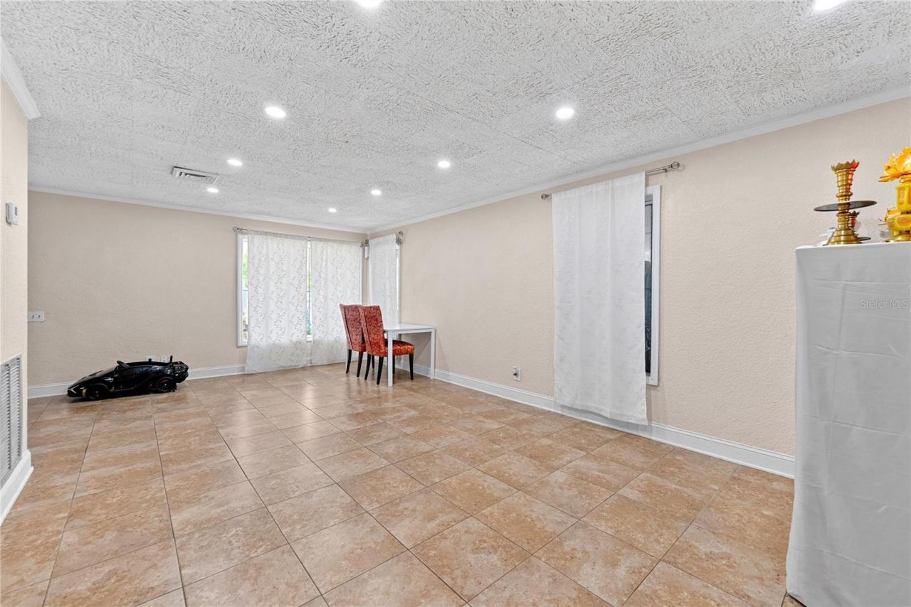 8414 N Grady Avenue, Tampa, FL 33614 Photo