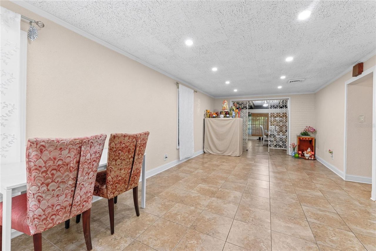 8414 N Grady Avenue, Tampa, FL 33614 Photo