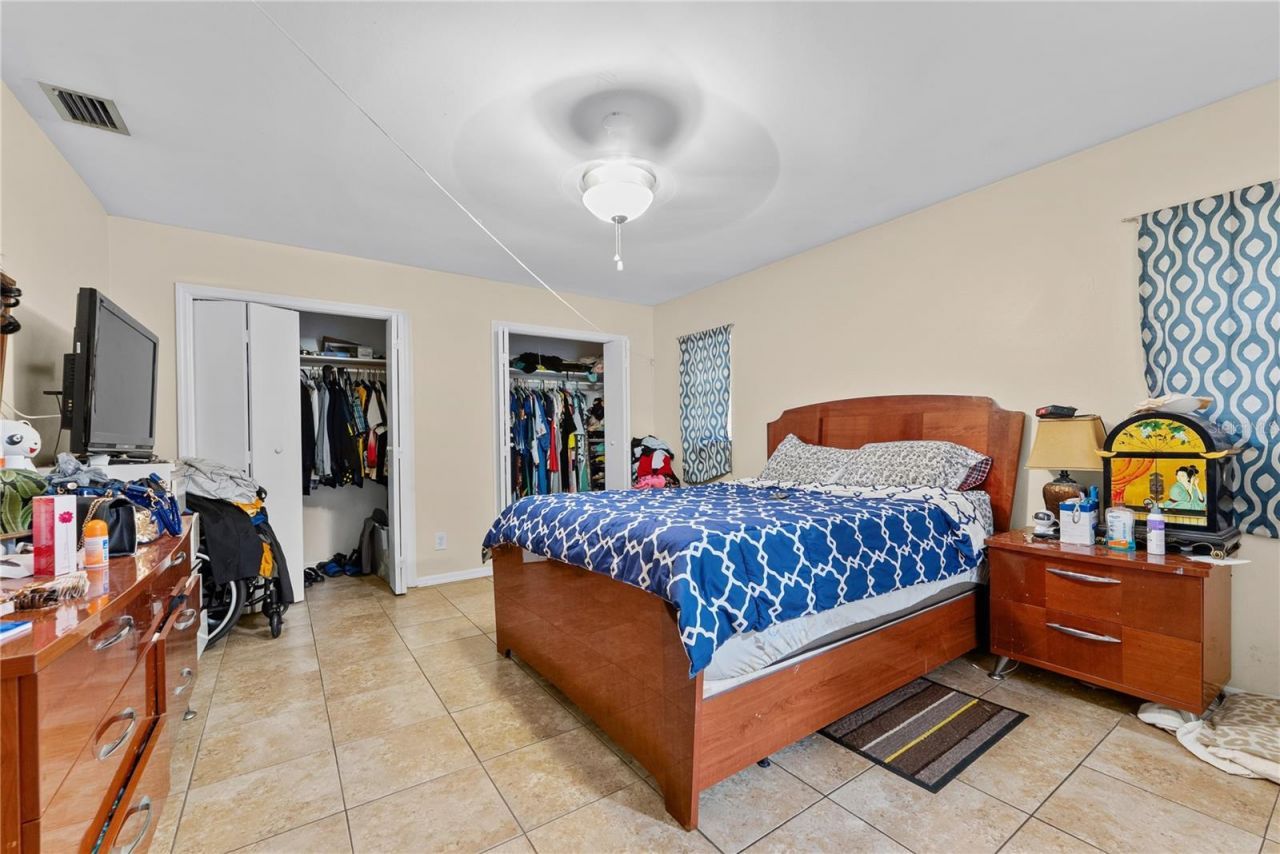 8414 N Grady Avenue, Tampa, FL 33614 Photo