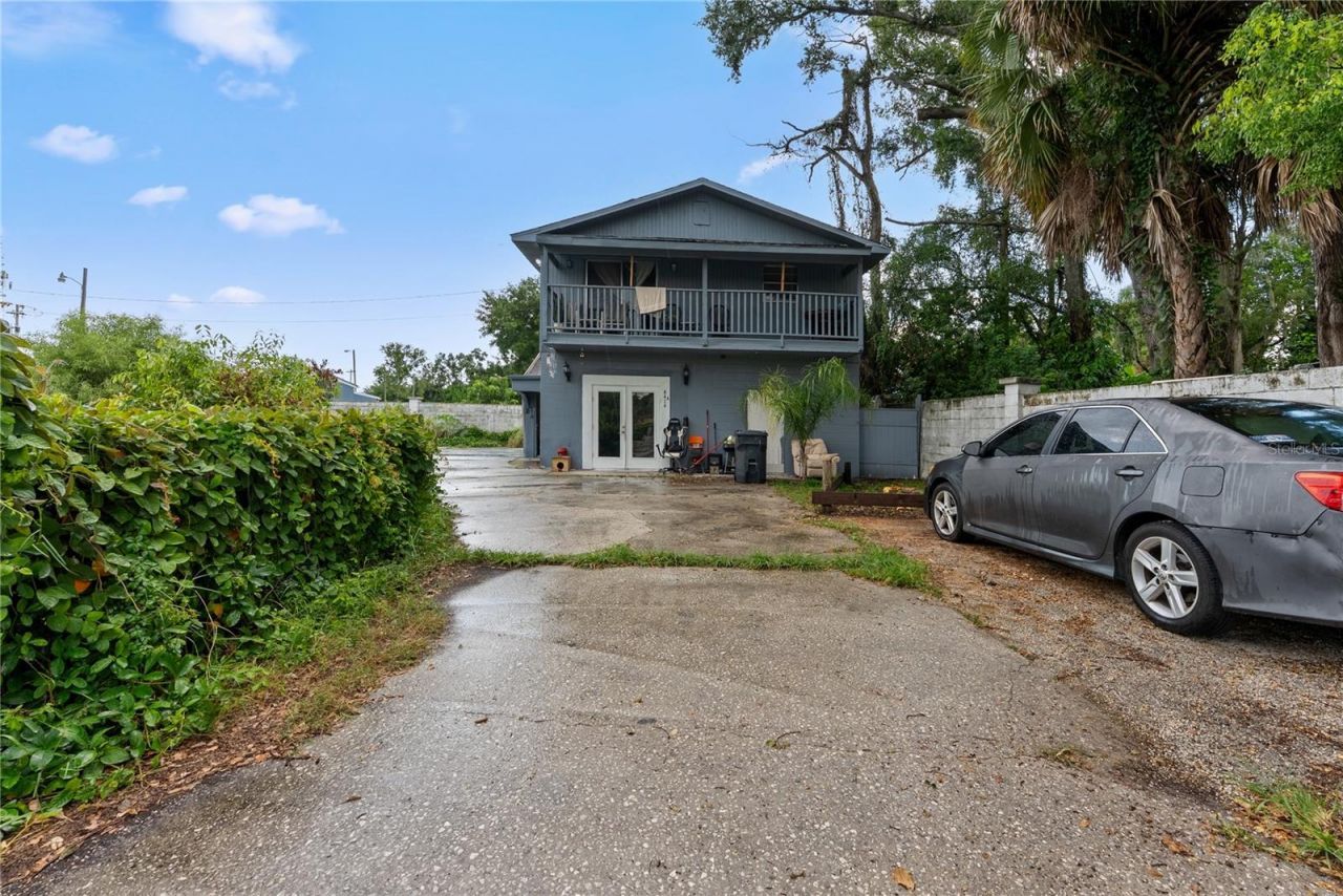 8414 N Grady Avenue, Tampa, FL 33614 Photo
